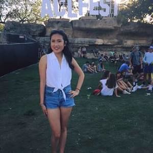 Meet your Posher, Anna